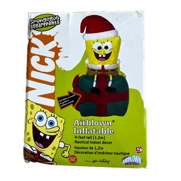 Gemmy Airblown Inflatable Christmas SpongeBob SquarePants w. Santa Hat Gift 4' - Picture 1 of 5